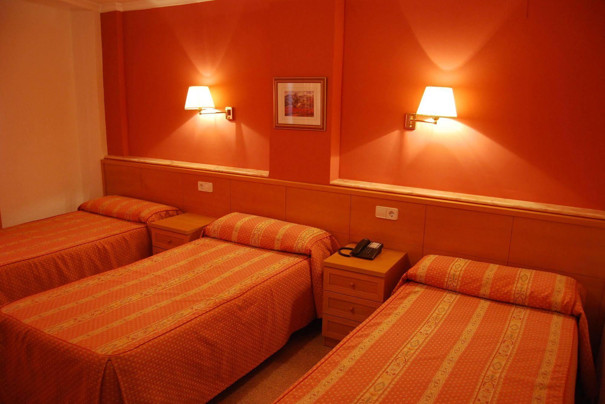 Hotel Santa Faz San Juan  Exteriör bild